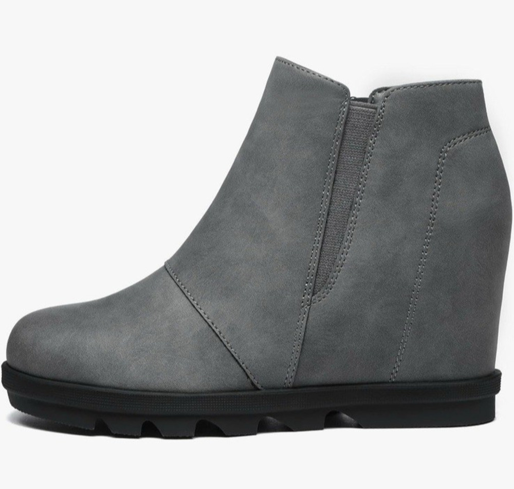 Athlefit Womens 8.5 Ankle Booties Grey Hidden Wedge Sawtooth Heel NEW